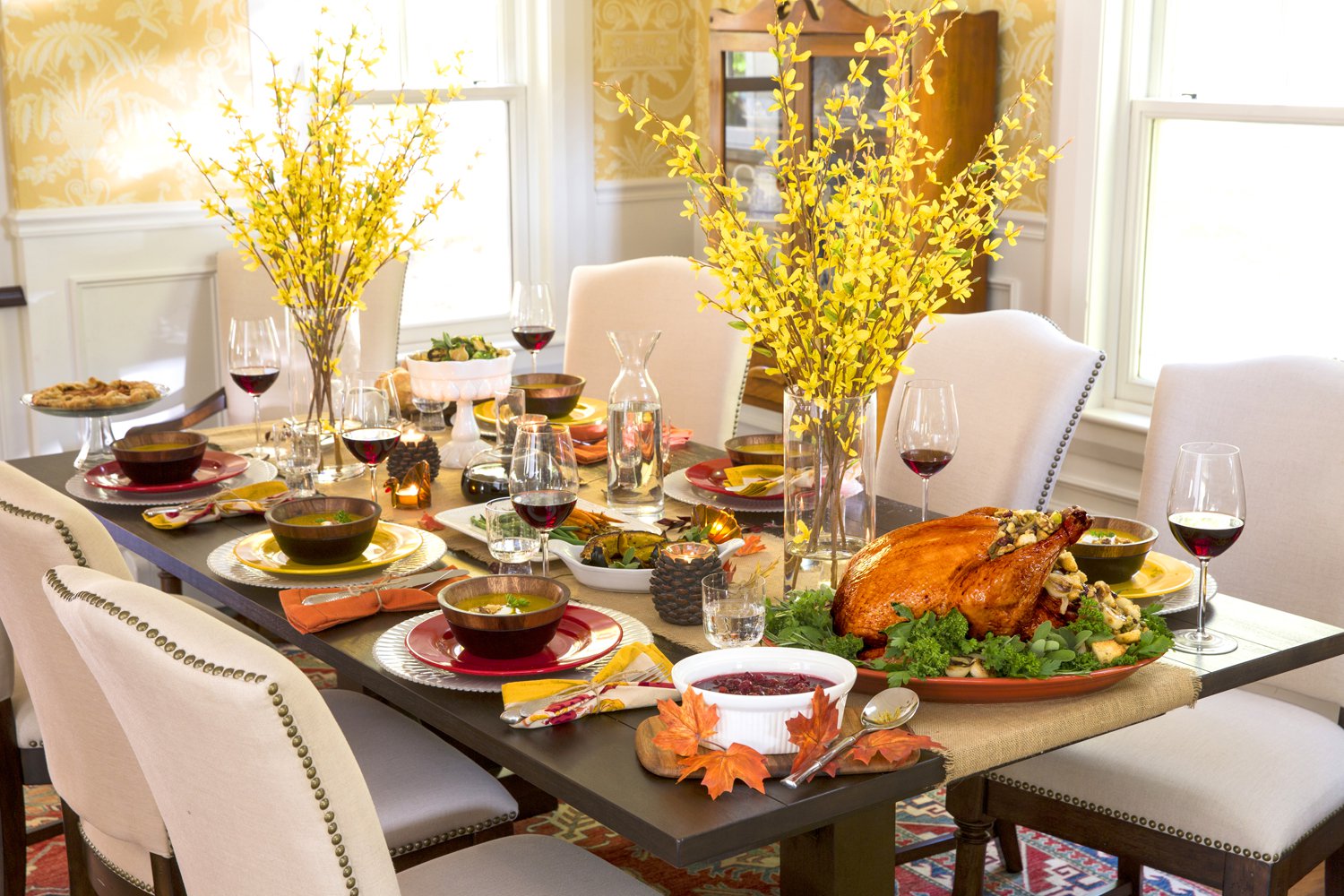 Thanksgiving Dinner table setting